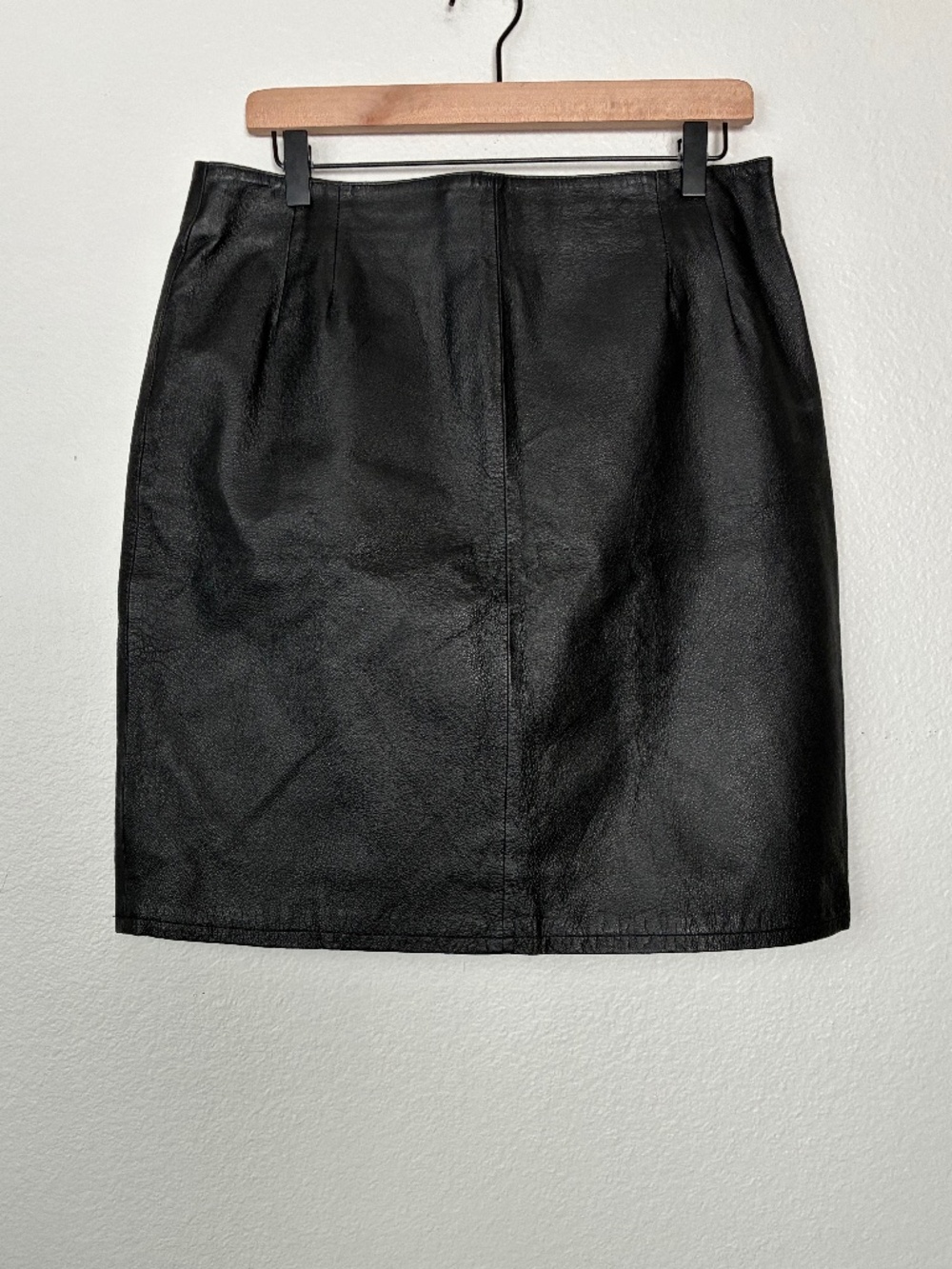 Clio 100% Leather Mini Skirt sz 14 Black Edgy Cocktail Y2K 90s Goth